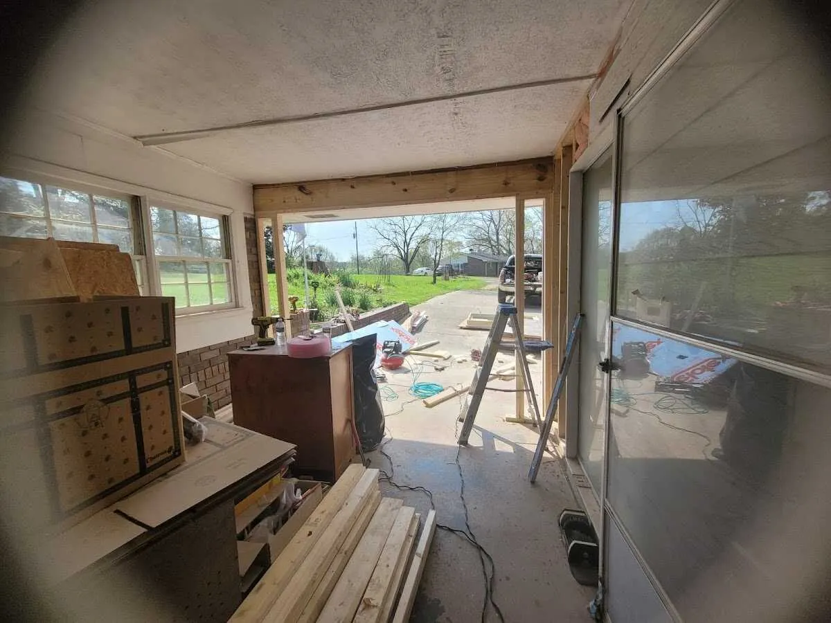 Air movers and dehumidifier for Drying & Dehumidification in New Albany